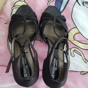 Naturalizer Shoes - Classy black heel Naturalizer Shoes - Classy black heel